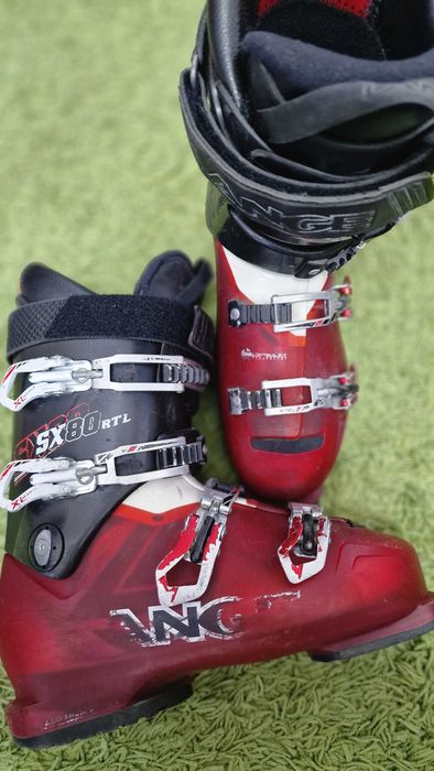 Vand Clapari schi / ski LANGE marime EU - 40 ; mondo:260 ; 306mm