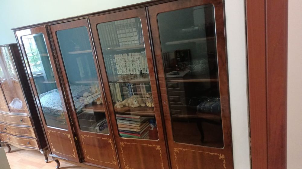 Книжный шкаф произ-во Венгрия ‘Дружба’