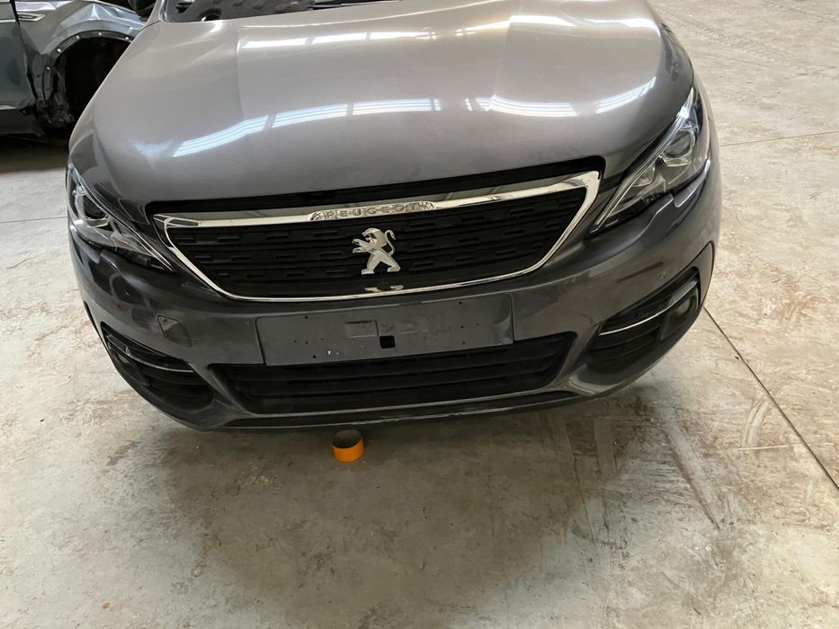 Dezmembrez Peugeot 308 2019 1.5 cutie automata