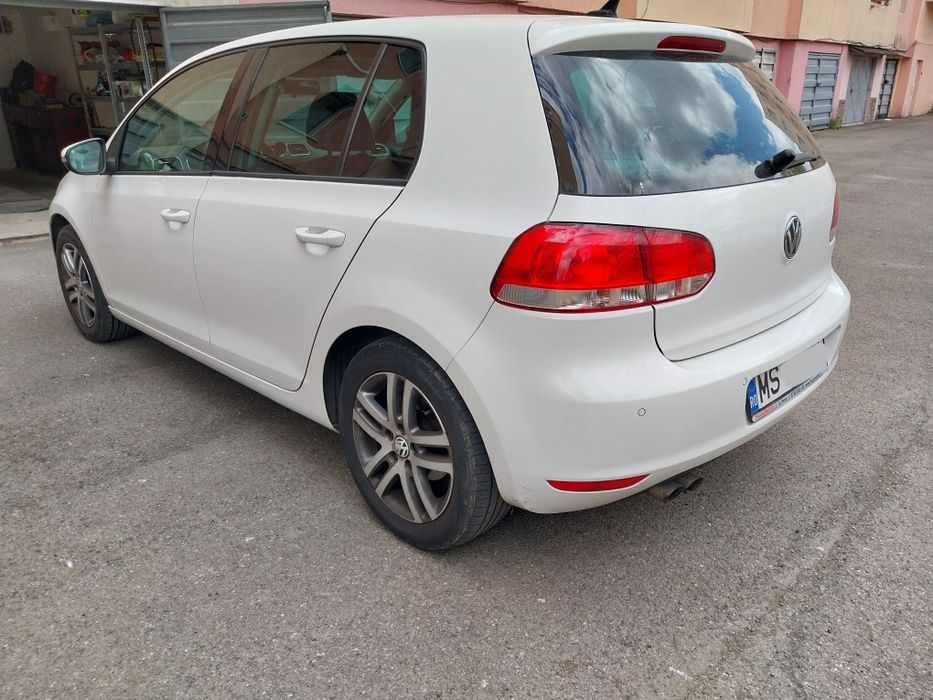 Vând Golf 6 benzina automat