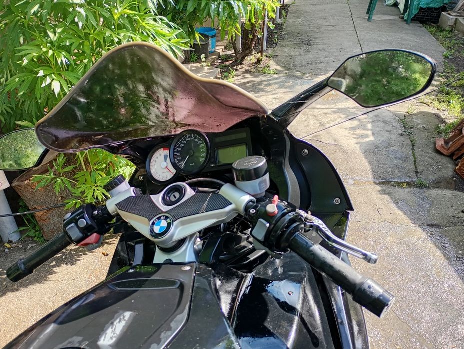 Vând BMW k 1200s an 2007