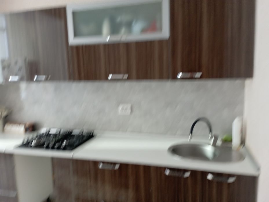 Очень срочно продается кухонный гарнитур