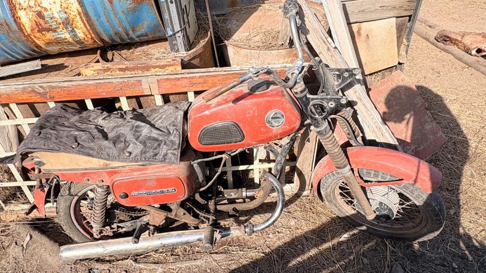 Васход мотоцикл сатылады.продам мото васход