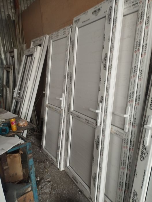 Пластиковый двери пластикалық есыктер