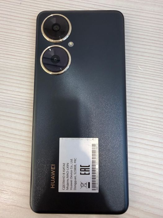 Срочно. Huawei nova 11i