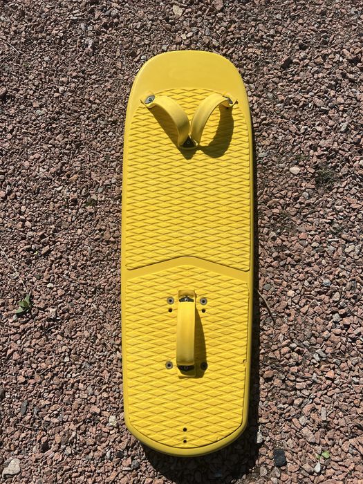 Кайт, кайтсерфиг, гидрофоил