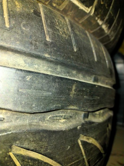 205/55/15 Bridgestone 2 штуки