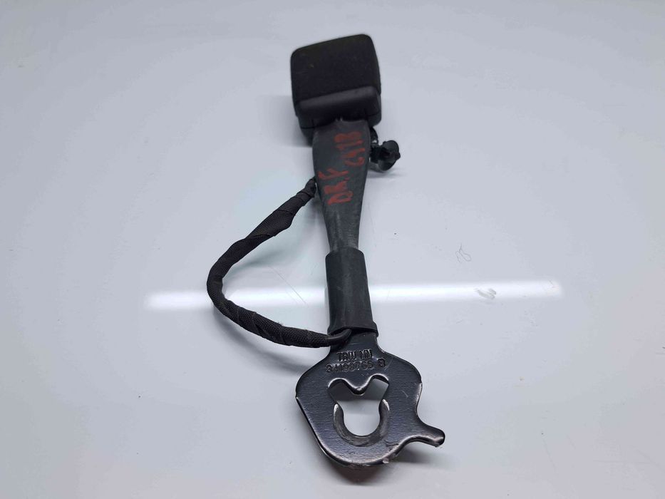 Capsa centura dreapta fata Skoda Superb III (3V3) [Fabr 2015-prezent]