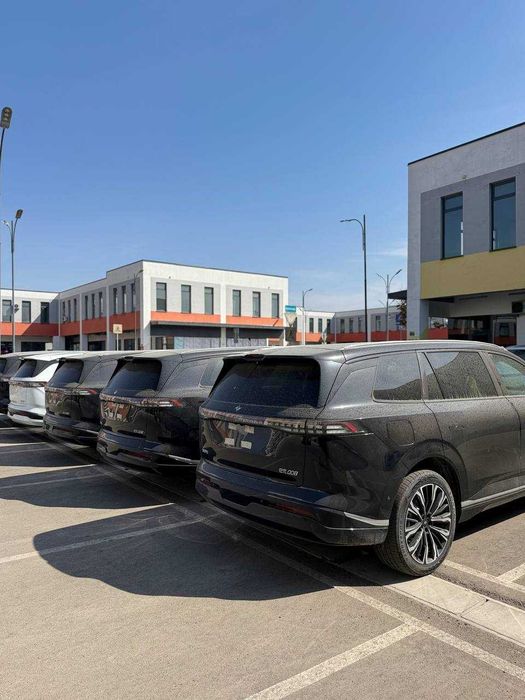 Dongfeng 008 restyling