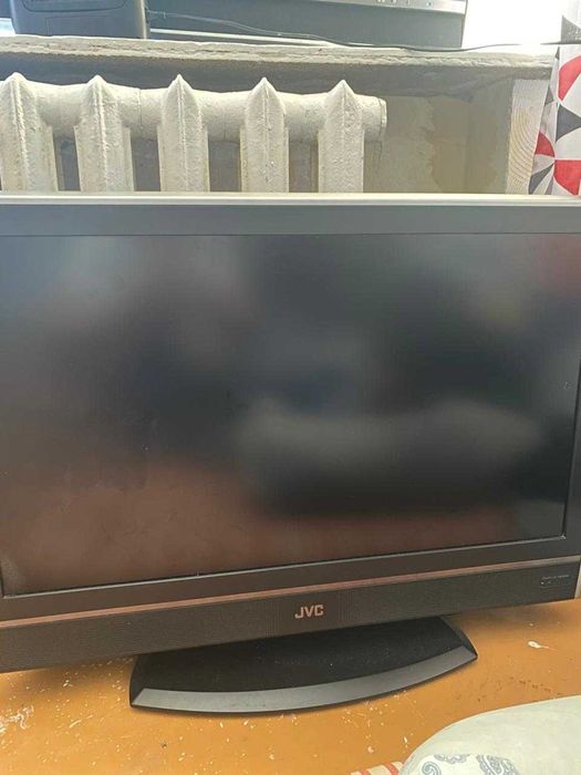 Продам телевизор JVC