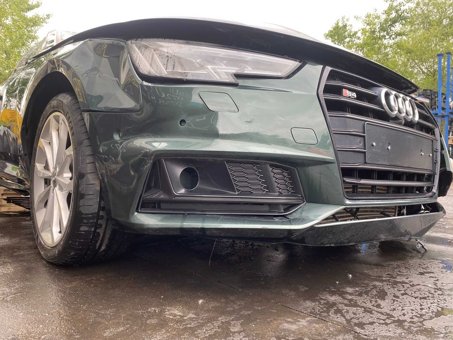 dezmembrez audi S4 B8 TFSI 333cai/motor CAKA/interior s Line