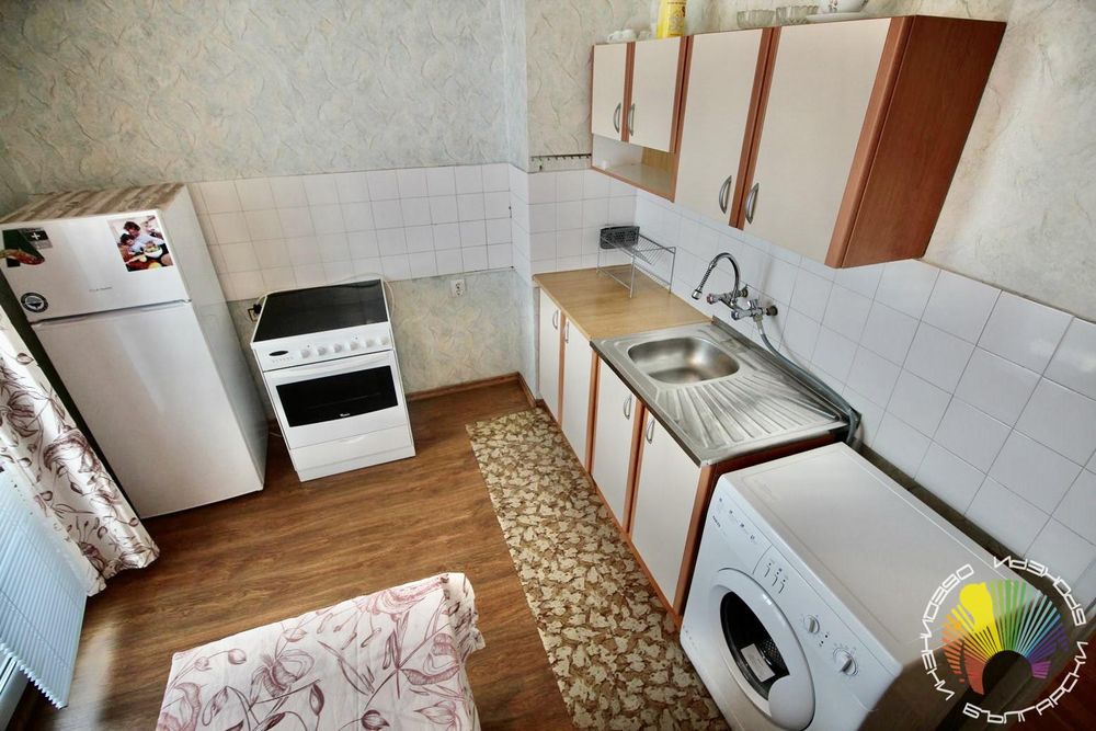 Дава се под наем Двустаен апартамент в Бургас, Славейков - 70 кв.м за 306 € - Снимка #7