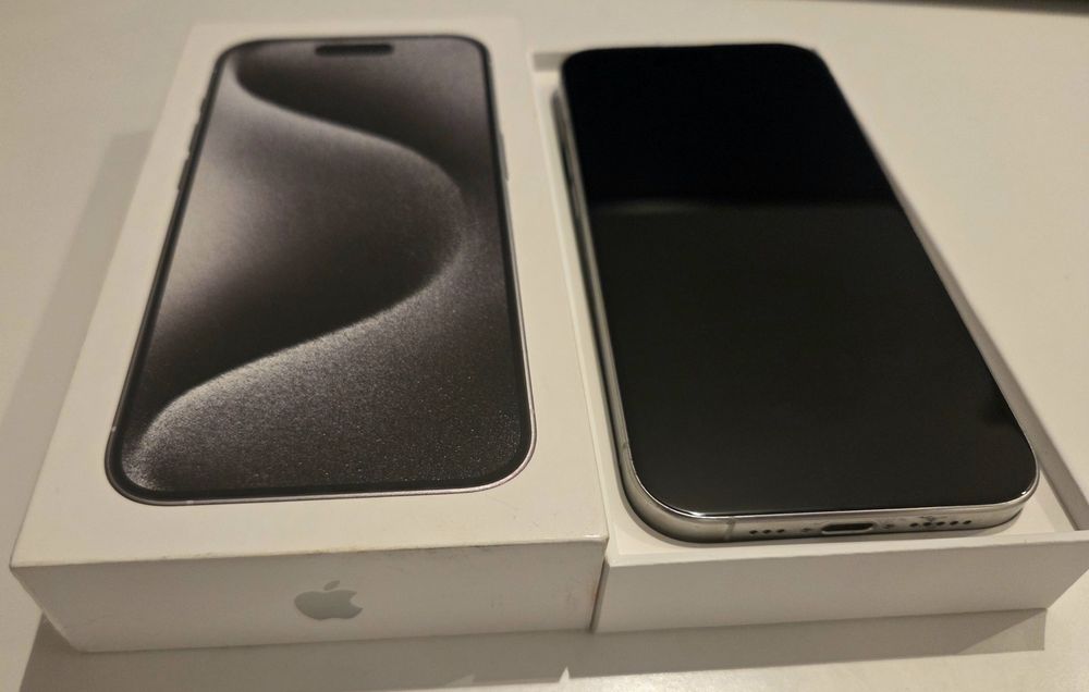 iPhone 15 Pro -White Titanium /128 GB / Cutie /Liber