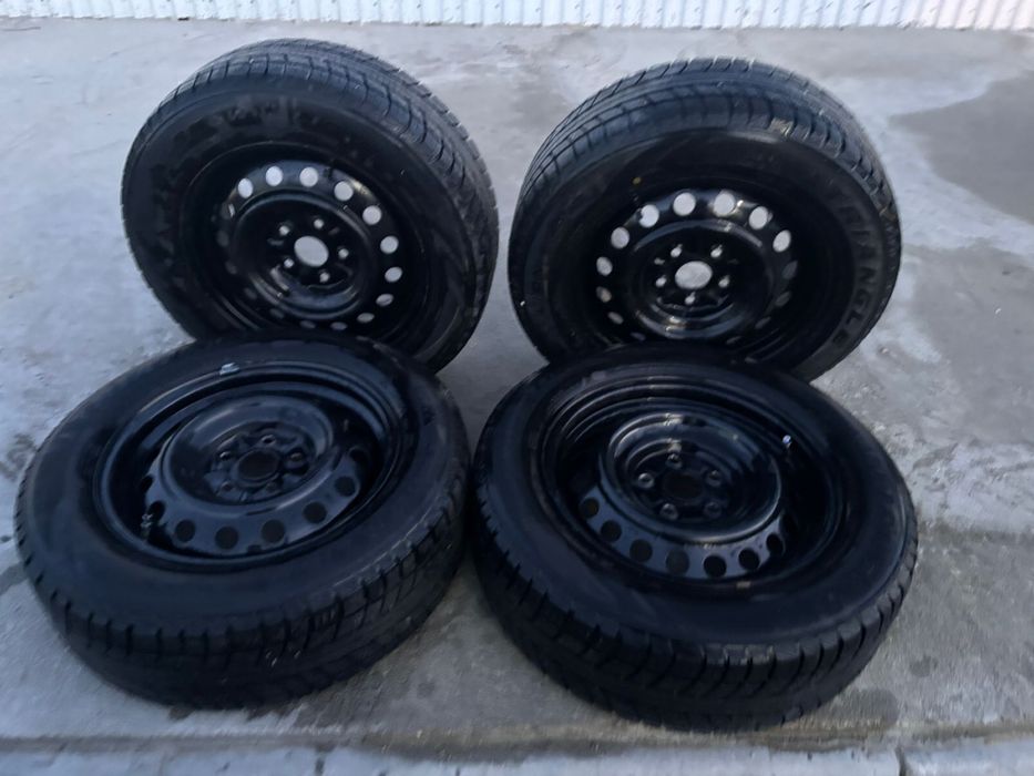 Продам диски с резиной почти новый