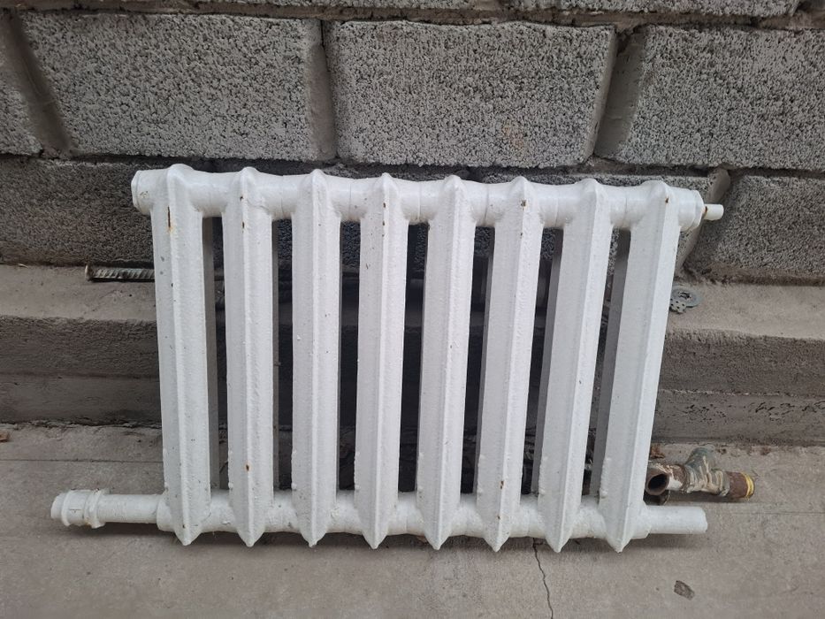 Чугунная батарея