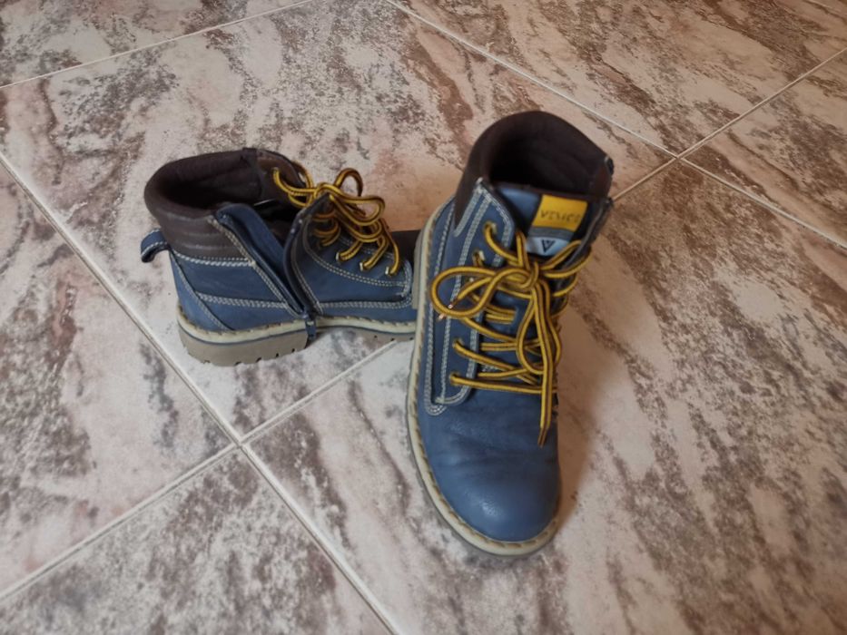 Зимни боти за момче