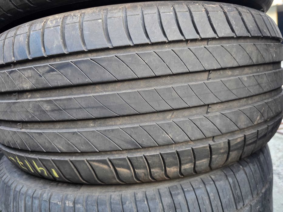 2бр Летни гуми 225 50 17 - Michelin - DOT 2022