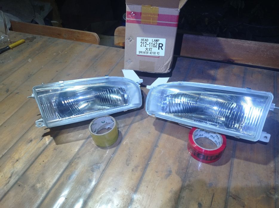 Фары на Тойота спринтер ае100, 91-95год