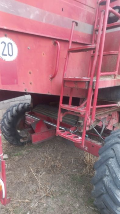 Продам комбайн Кейс 525