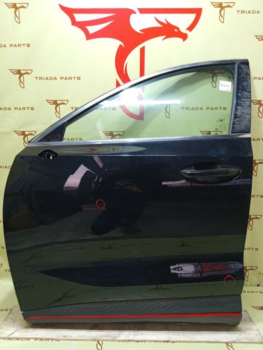 Дверь крыло бампер