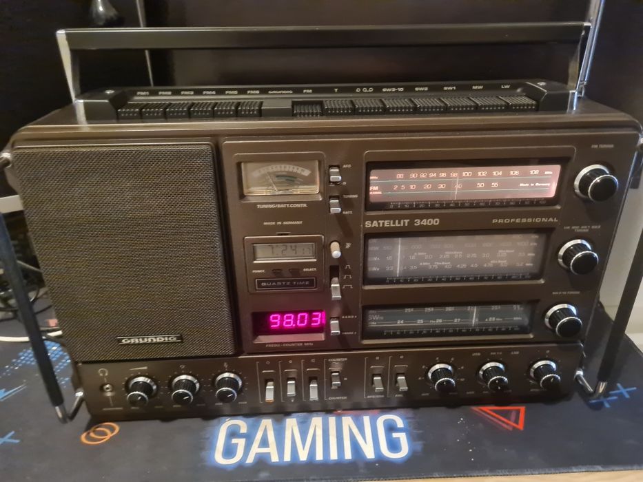 Grunding radio profesional 3400