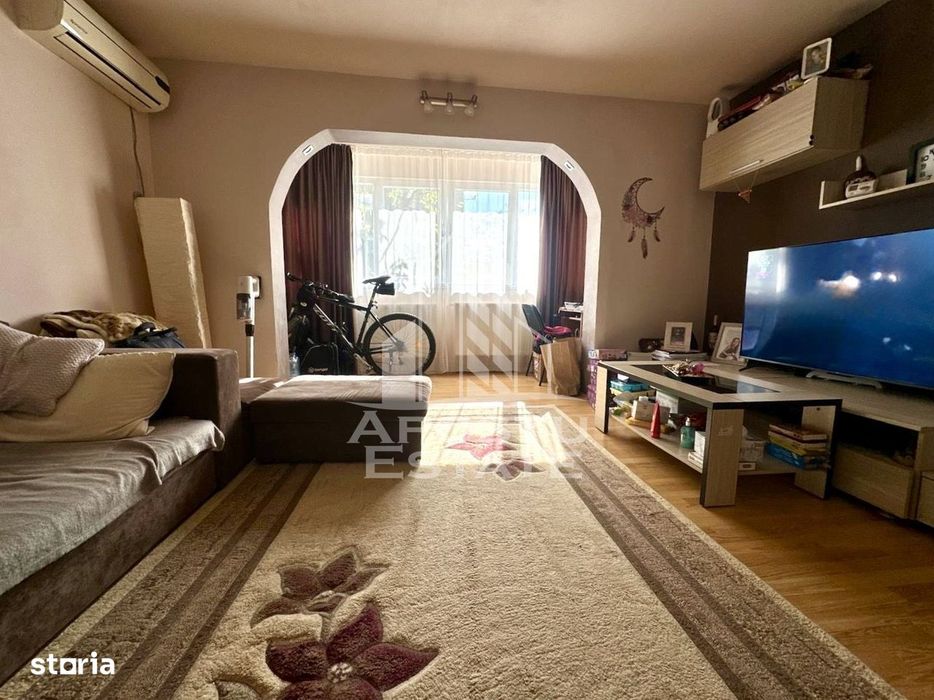Apartament de vanzare cu 3 camere de vanzare, zona Sagului, Timisoara
