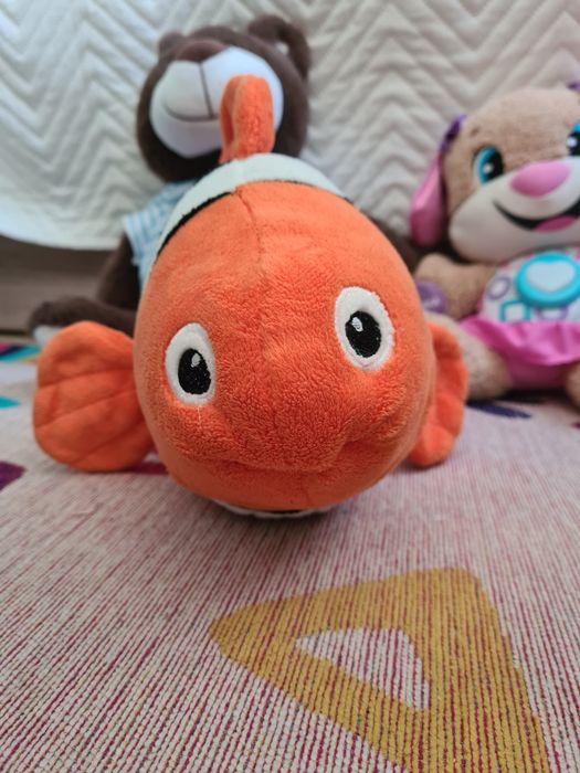Интерактивно куче Fisher Price + плюшен Немо + плюшено мече