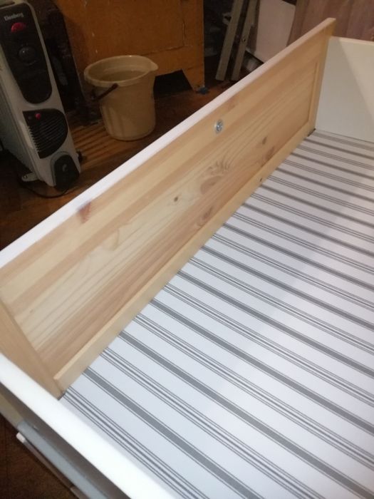 Стол тумба для пеленания детей IKEA