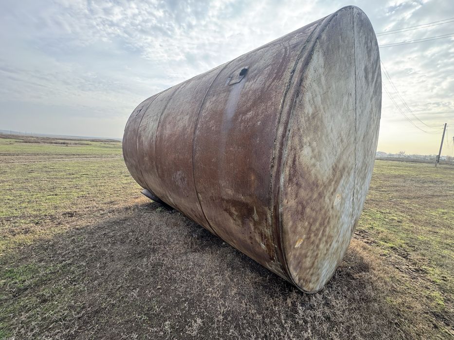 Продам бочку 25 куб