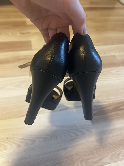 Sandale cu platforma Graceland 37