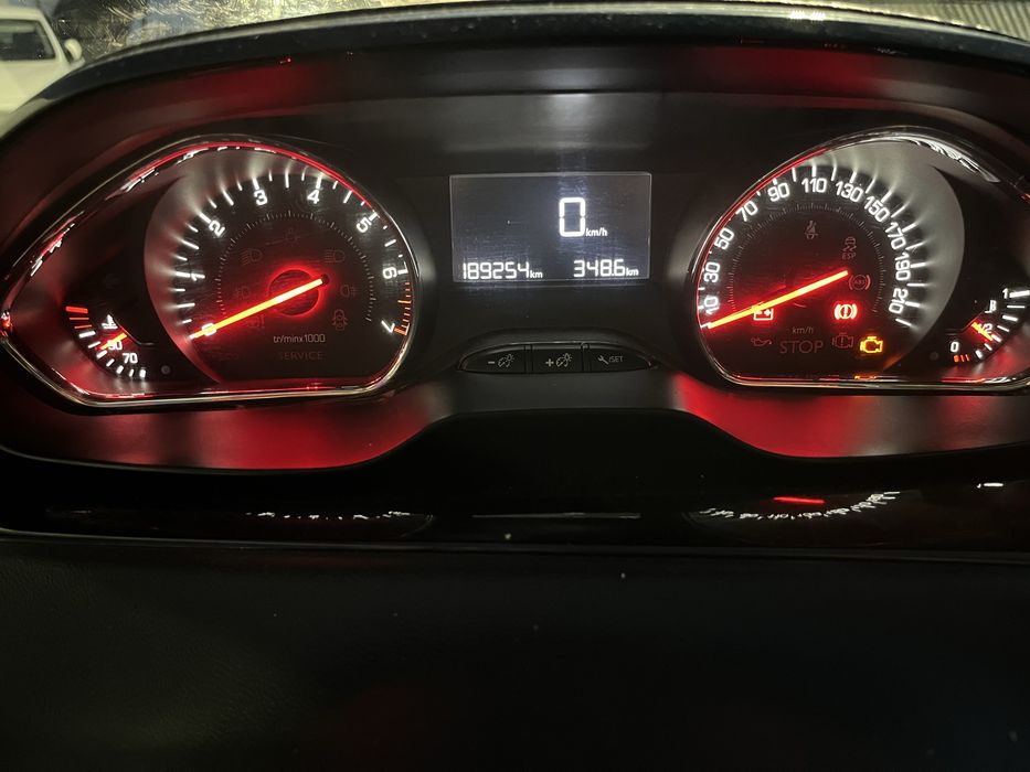 PEUGEOT 208 2013 — imagine 5