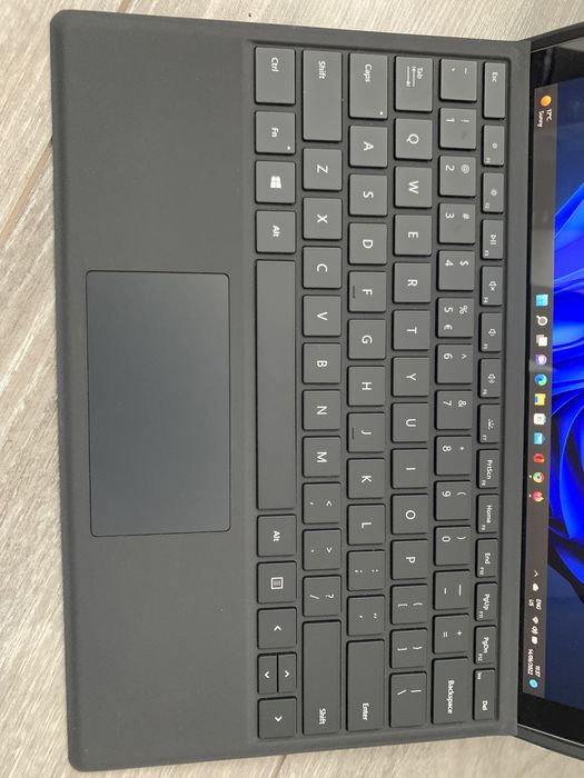 Microsoft surface pro 7