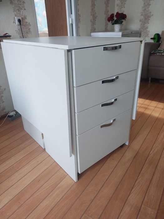 Швейный  раскроечный стол