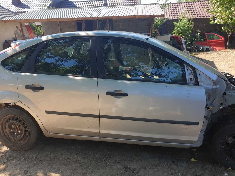 Far Stop Trager Usa Haion Ford Focus 2 Hatchback/Break  2006