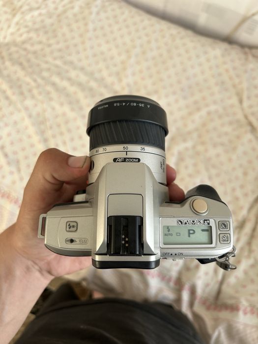 Продам плёночный фотоаппарат Minolta