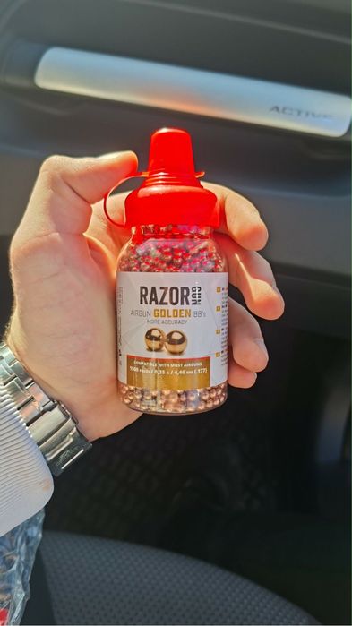 Продава се Airsoft пистолет