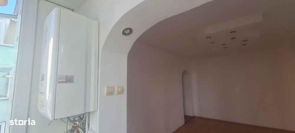 SC VIMAK Imobiliare vinde apartament 3 camere