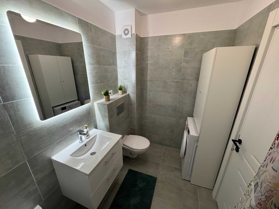 Prima chirie | Terasă mare | Metrou | Centrala | Direct proprietar