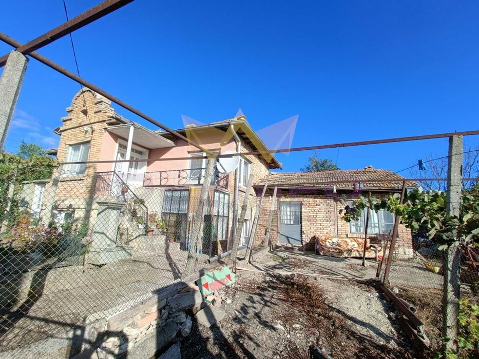 Продава се Къща в с. Червенци, Област Варна - 160 кв.м за 157 €/кв.м - Снимка #6