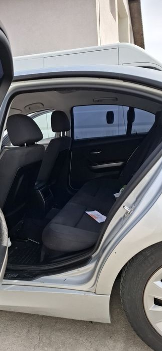 Vând BMW seria 3