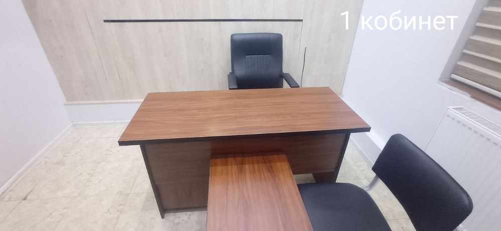 Сдаётся офисс  на первом этаже напротив Фархадского рынка