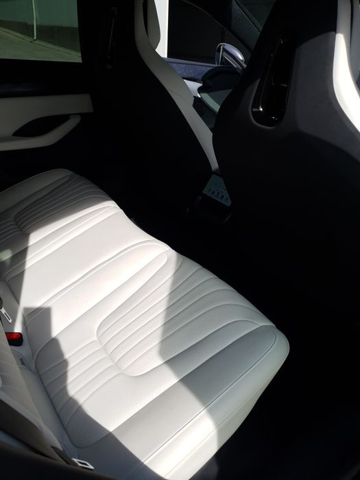 Geely Jiyue Robo 07. Elektro-Mobil