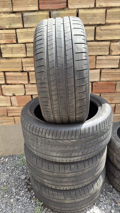 Лятна гума  285/40 R21 Pirelli P Zero