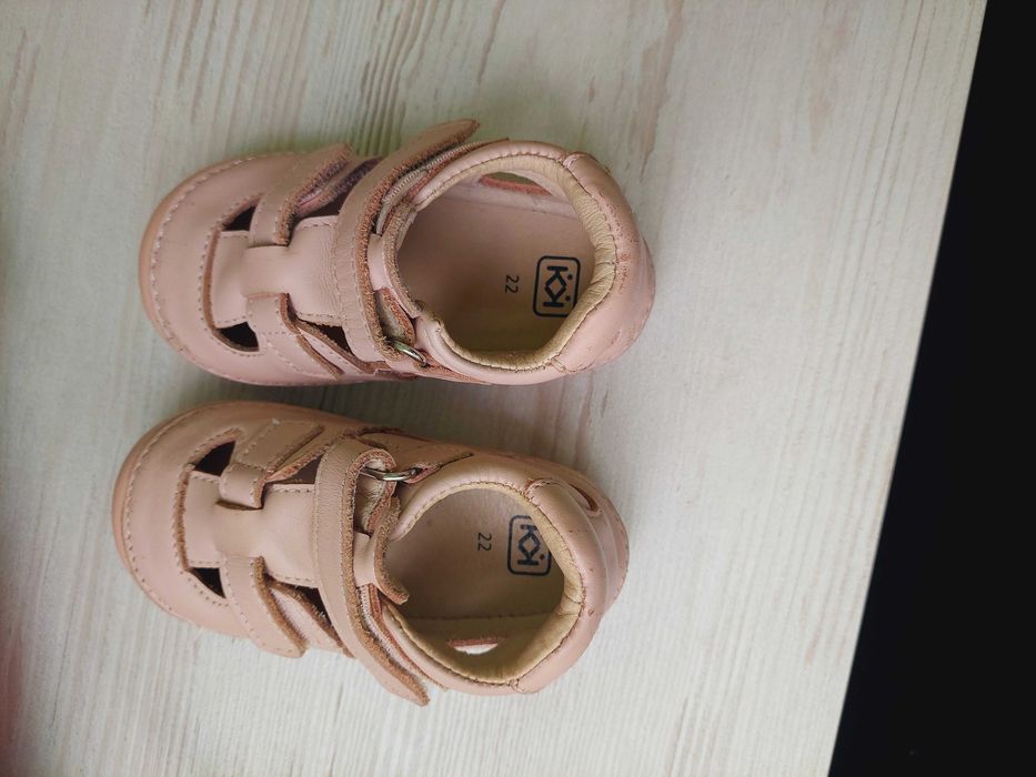 Детски розови сандали K&K