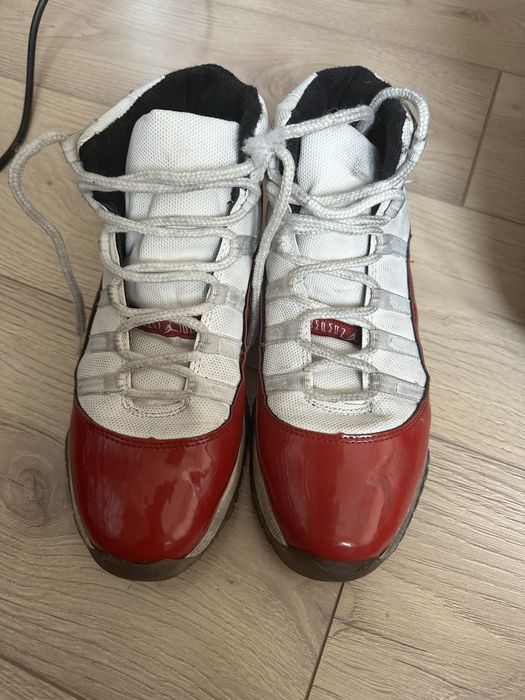 Продам мужскую обувь