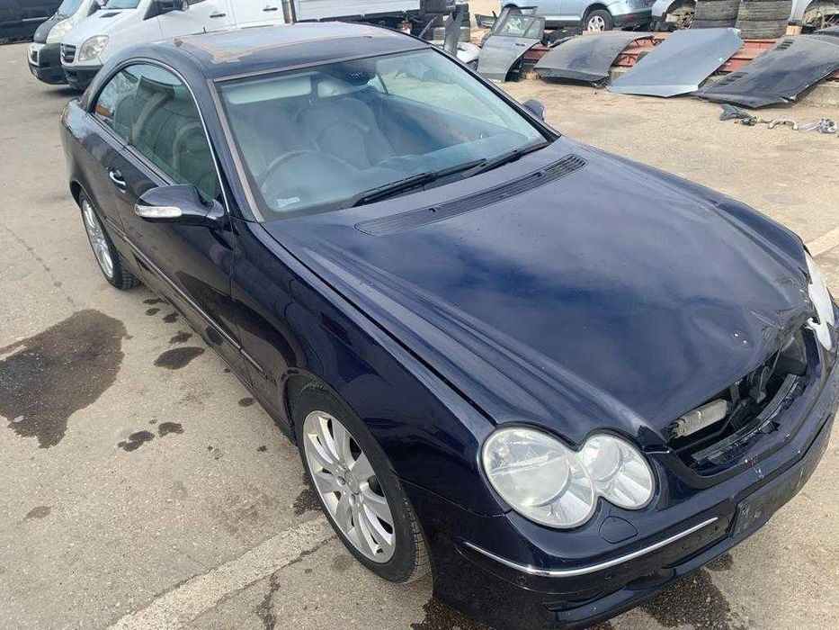 Dezmembrez mercedes clk w209/clk w209 cabrio/bara fata clk/