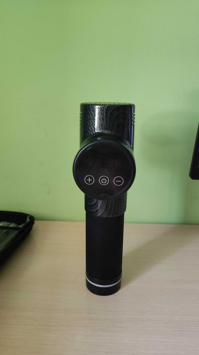 Масажорен пистолет