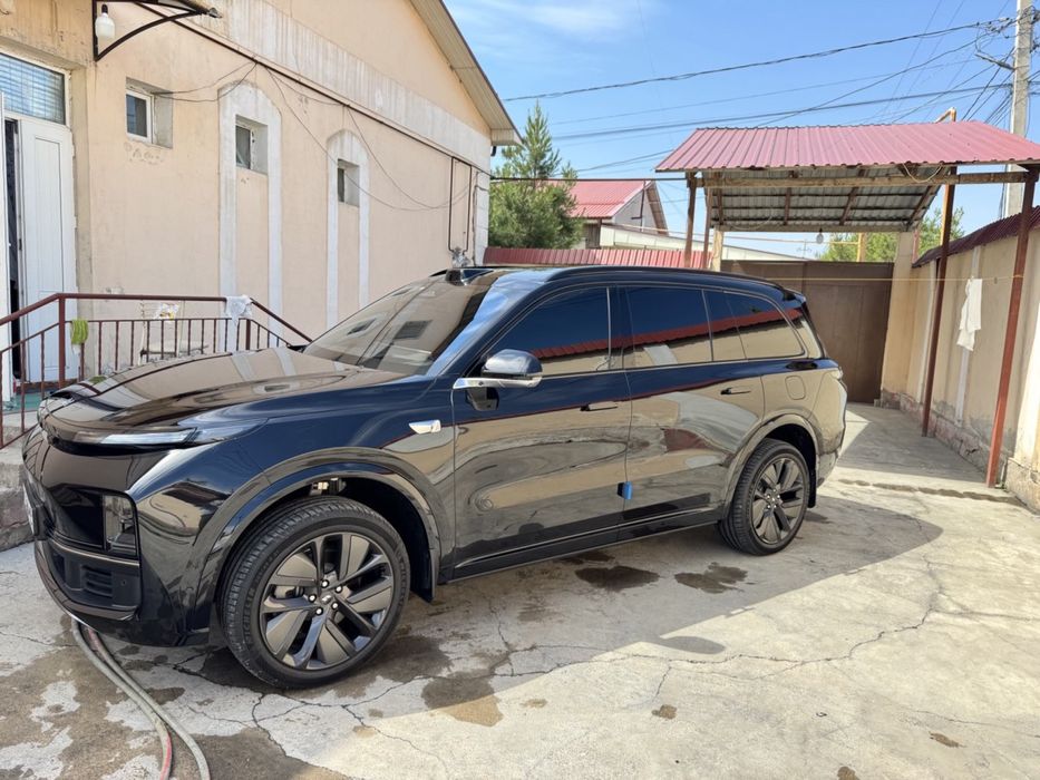 Lixiang Li9 Max идеал холатда