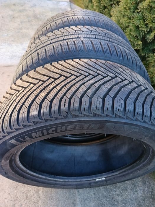 225 50 17 Michelin Hankook