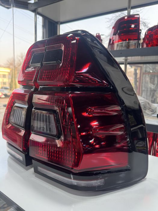 Toyota Prado 2008 orqa fara